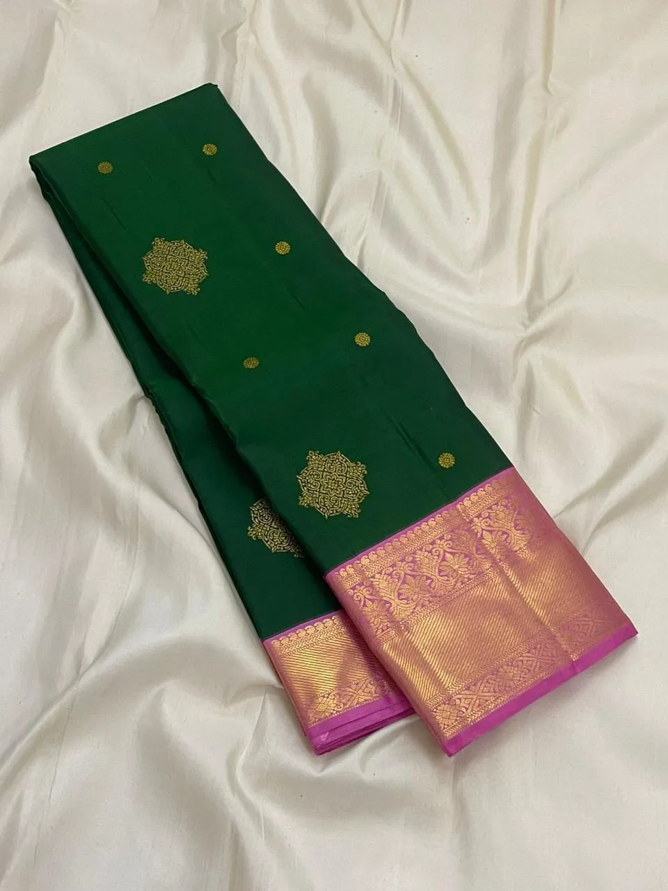 Emerald Green Butta Korvai Kanchipuram Silk Saree